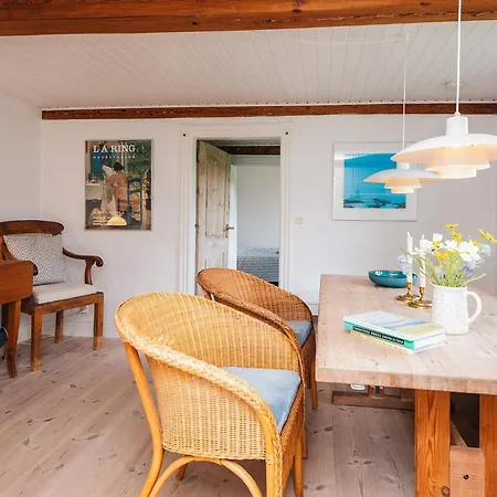 Charming Retreat On Mando