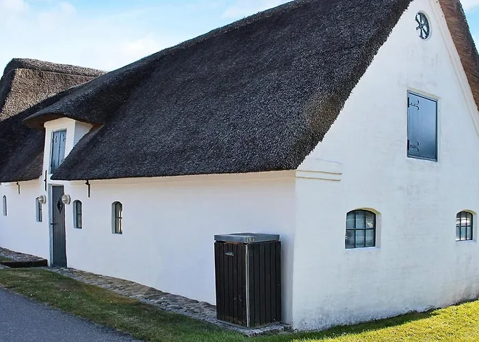 Charming Retreat On Mando - By Traum