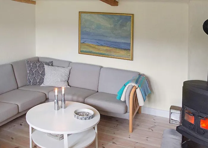 Charming Retreat On Mando - By Traum *